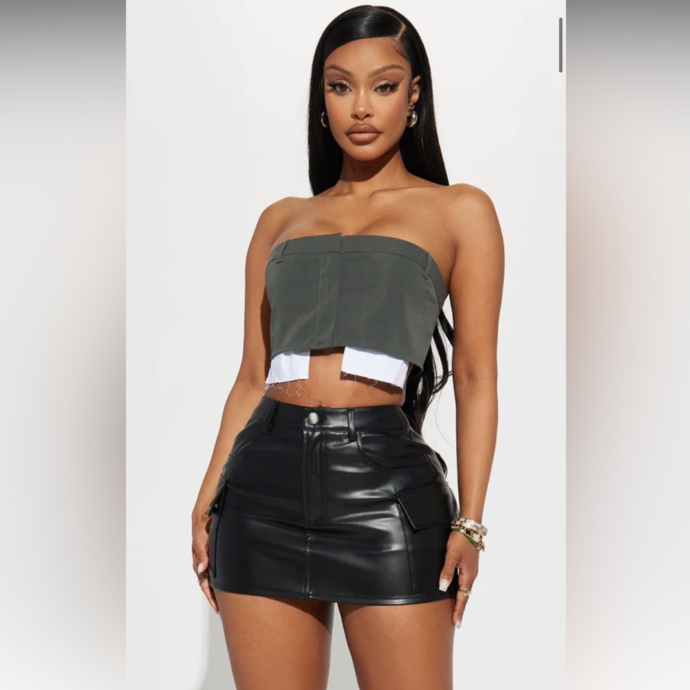 Fashion Nova black faux leather mini skirt